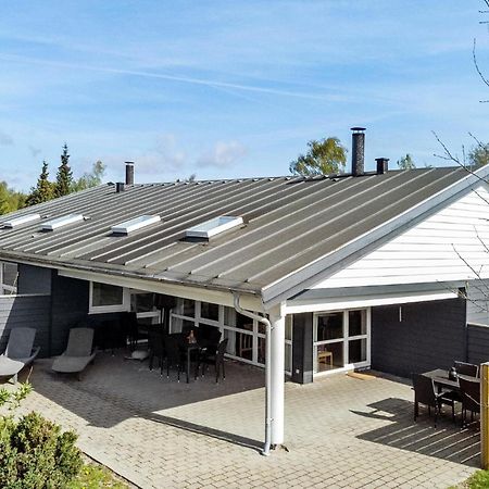 Stunning Home In Vaeggerlose With Wifi Bøtø By Екстериор снимка