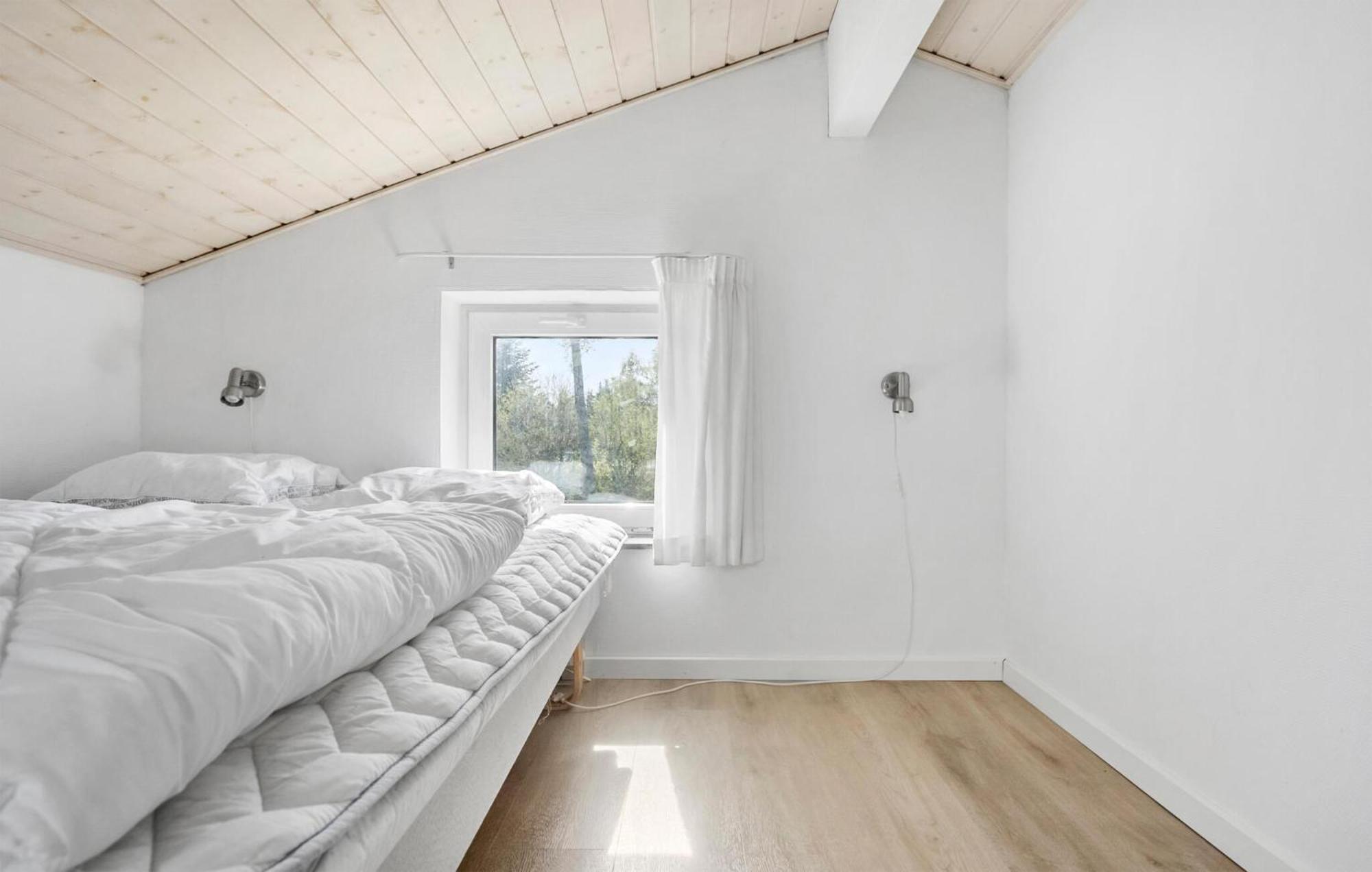 Stunning Home In Vaeggerlose With Wifi Bøtø By Екстериор снимка